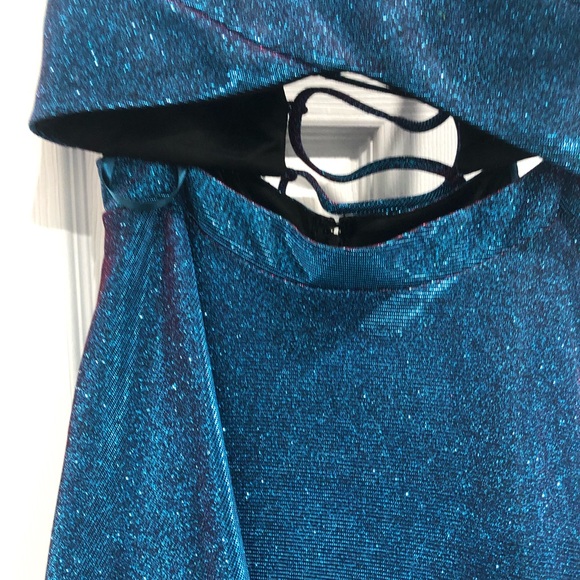 Prom dress sleeveless 2 piece metallic shimmer - Picture 4 of 10